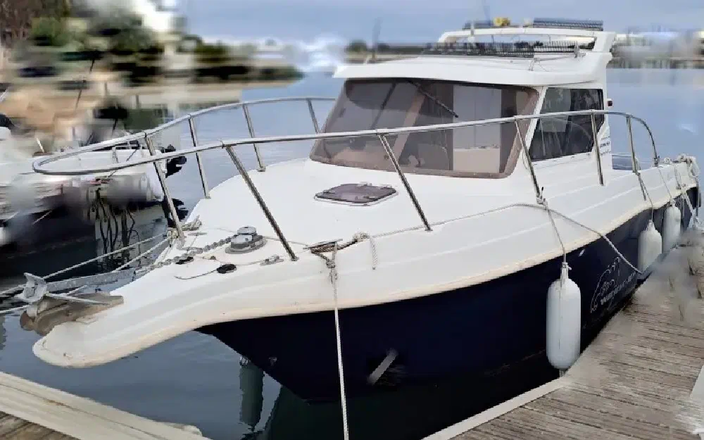 slider 0 Ultramar  700 Week End