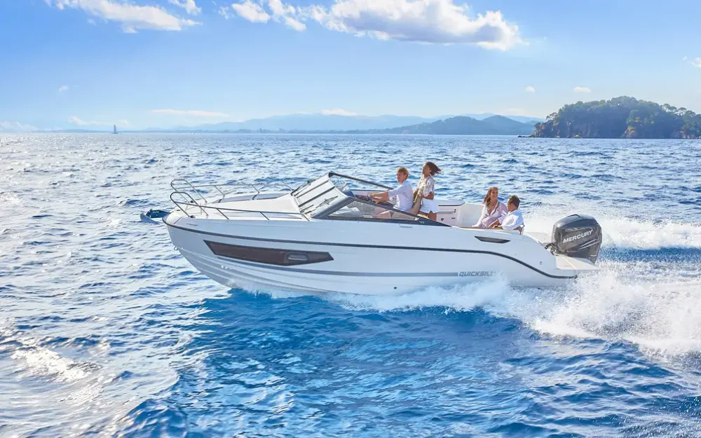 slider 0 Quicksilver Activ 755 Cruiser
