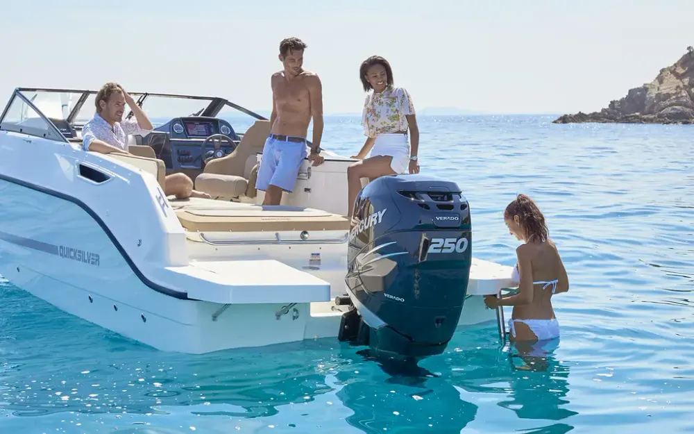 slider 2 Quicksilver Activ 755 Cruiser