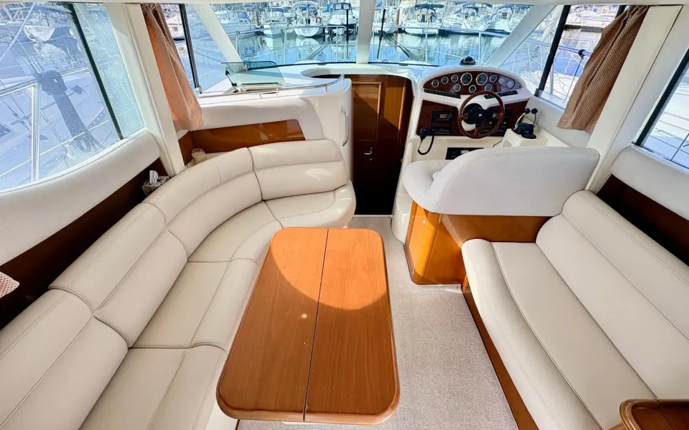 slider 12 Jeanneau Prestige 32 Fly