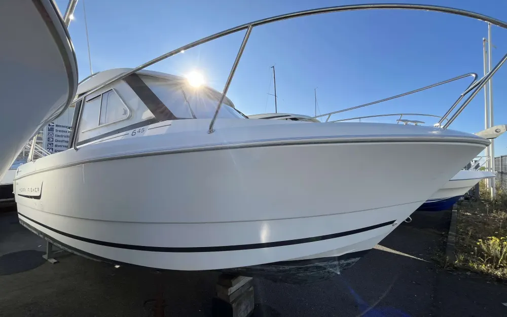 slider 1 Jeanneau Merry Fisher 645