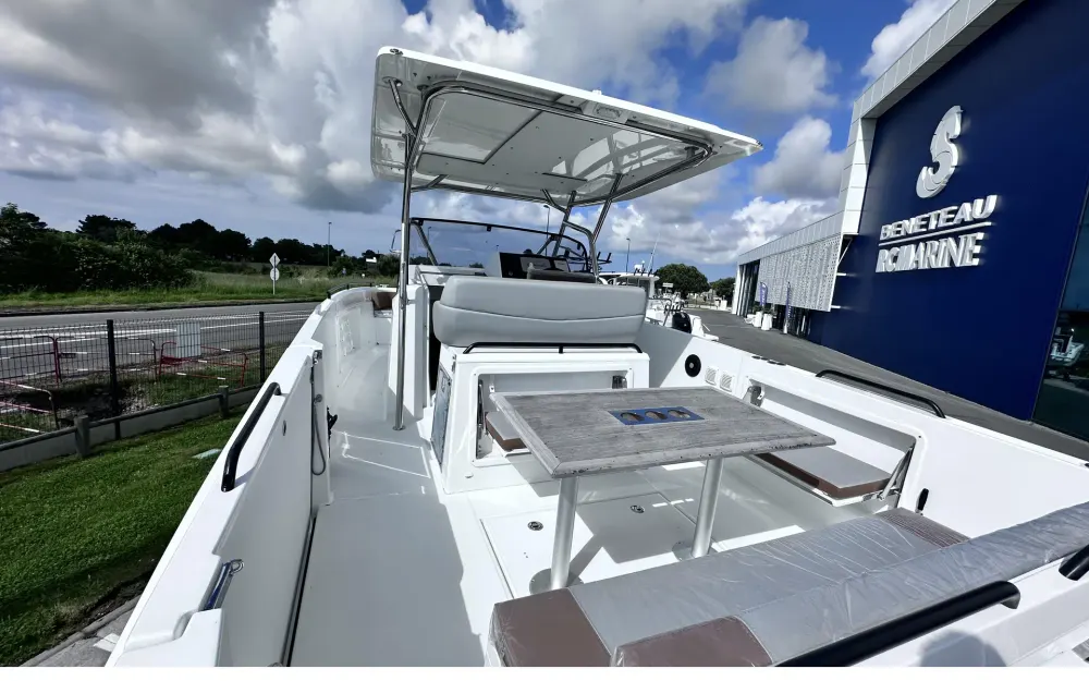 slider 2 Beneteau Flyer 9 Spacedeck
