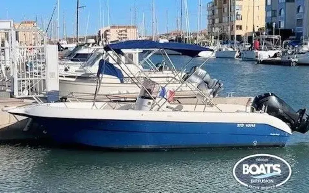 slider 0 Pacific Craft  630 Open