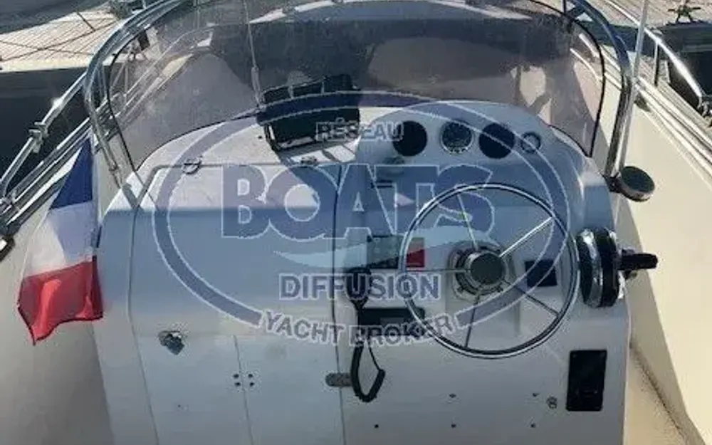 slider 4 Pacific Craft  630 Open