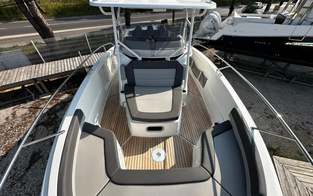 slider 15 Jeanneau Cap Camarat 9.0 CC