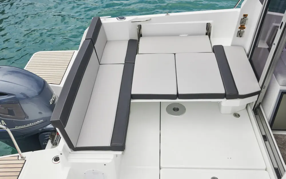 slider 5 JEANNEAU MERRY FISHER 795 SERIE 2
