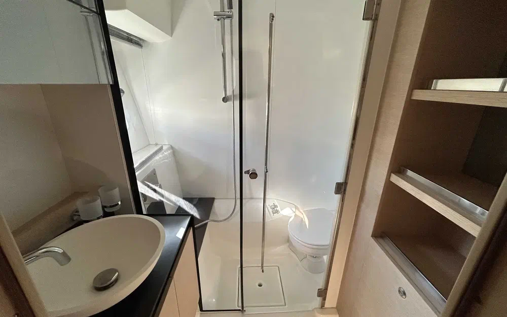 slider 13 Prestige Yachts 420 Fly