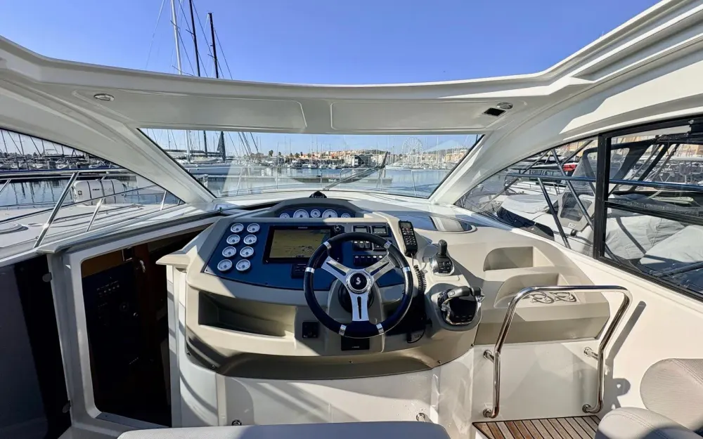 slider 11 Beneteau Gran Turismo 38