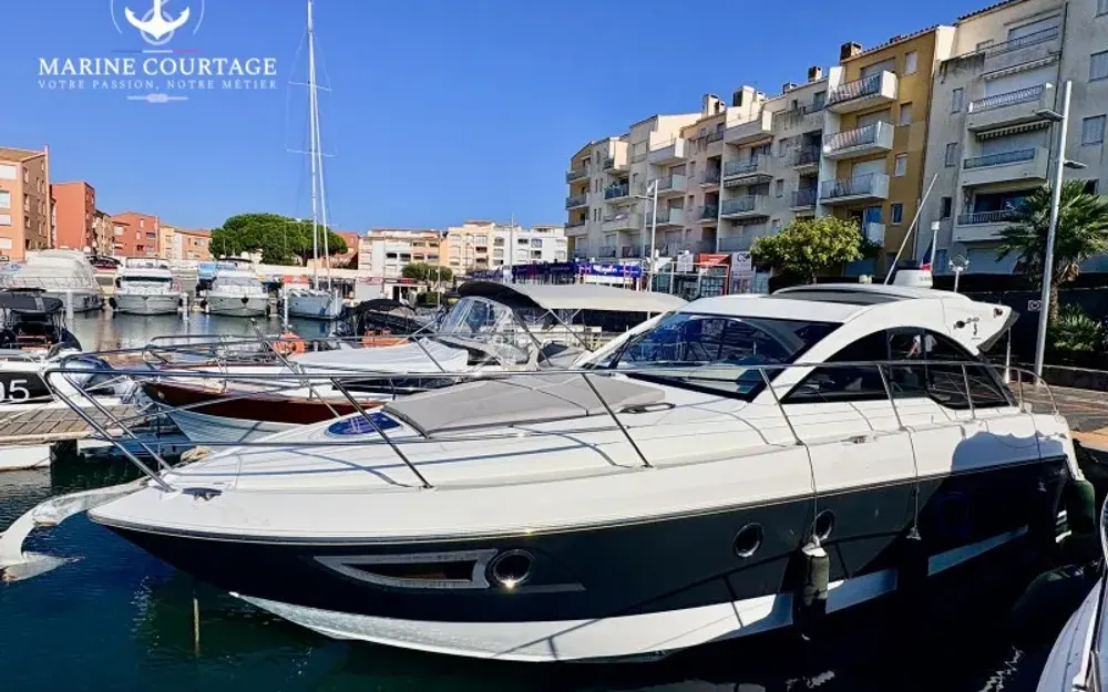 slider 0 Beneteau Gran Turismo 38