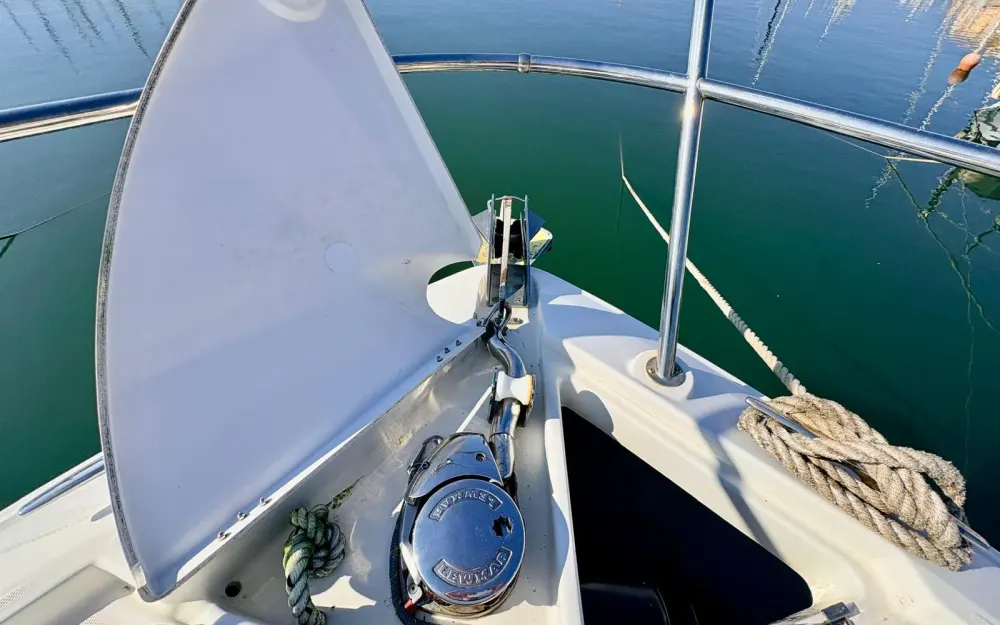 slider 16 Beneteau Gran Turismo 38