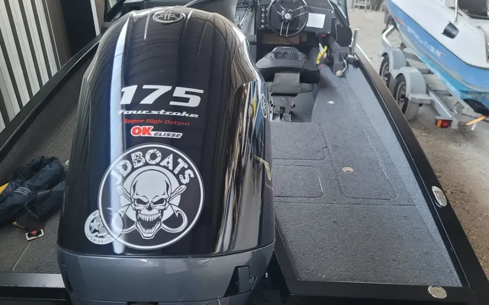 slider 1 Aquaboat VBOATS - FISH PRO 54
