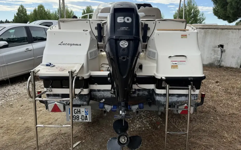 slider 9 QUICKSILVER  Activ 505 Cabin