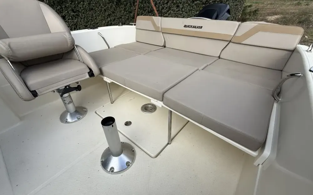 slider 15 QUICKSILVER  Activ 505 Cabin