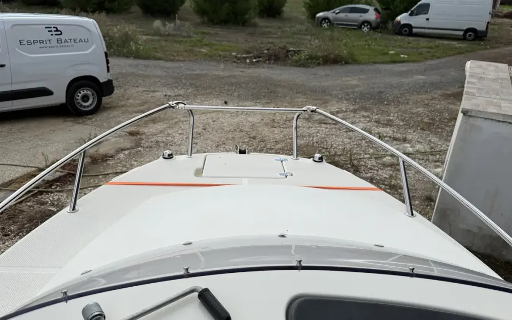 slider 7 QUICKSILVER  Activ 505 Cabin