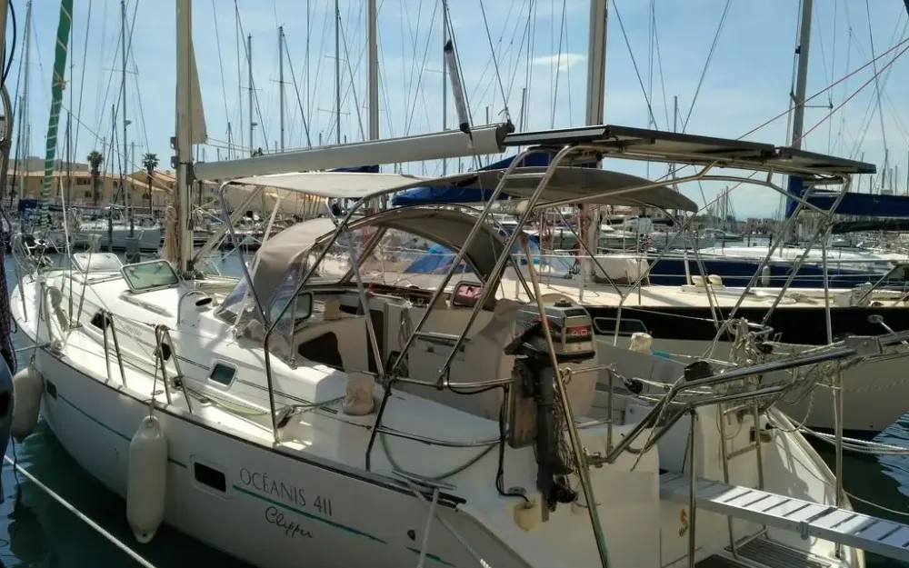 slider 0 Beneteau Oceanis 411 Clipper