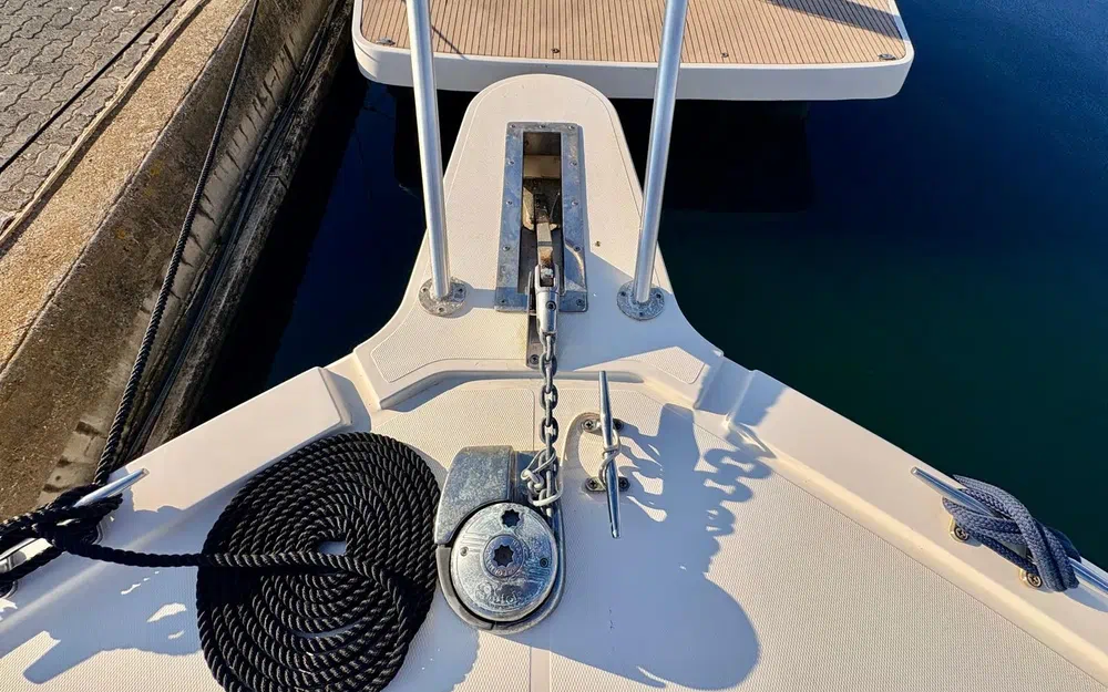 slider 13 Albemarle Marine Albemarle 360 Express