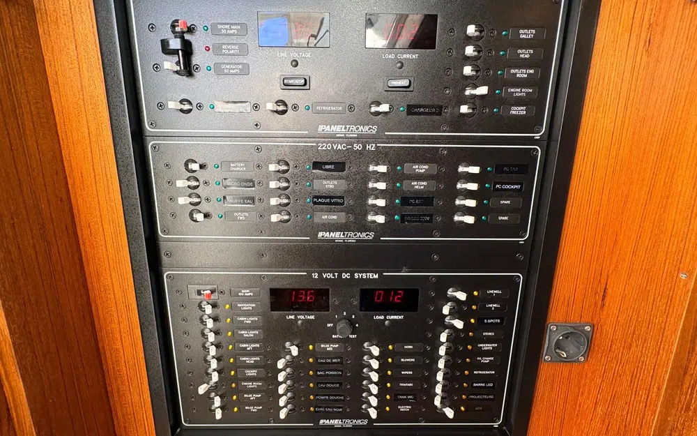 slider 19 Albemarle Marine Albemarle 360 Express