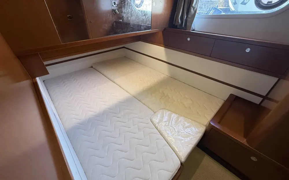 slider 19 Beneteau Swift Trawler 44