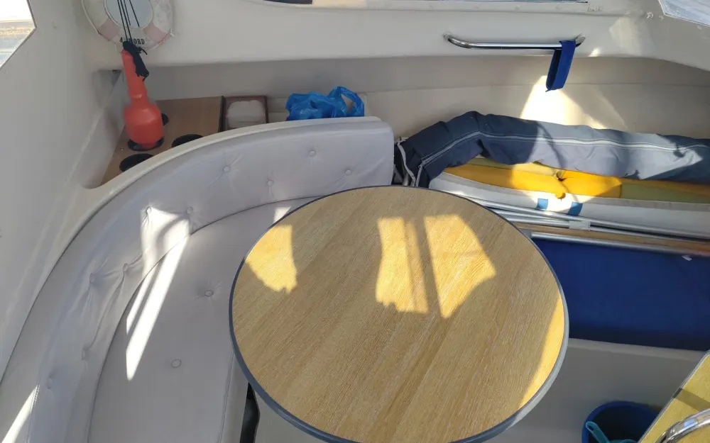 slider 10 Guymarine GM 580