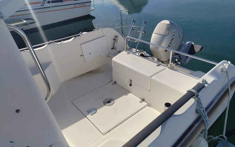 slider 5 Guymarine GM 580