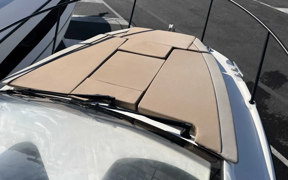 slider 6 Quicksilver Activ 755 Weekend