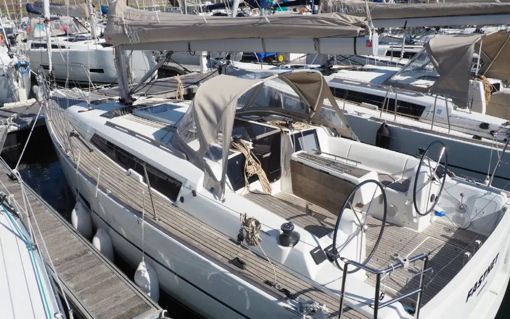 slider 2 Dufour  310Grand Large