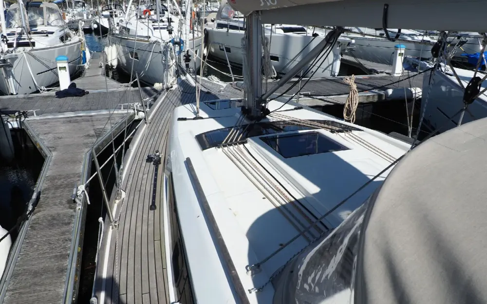 slider 6 Dufour  310Grand Large