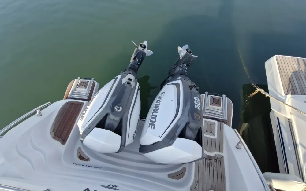 slider 16 Ranieri Shadow 30