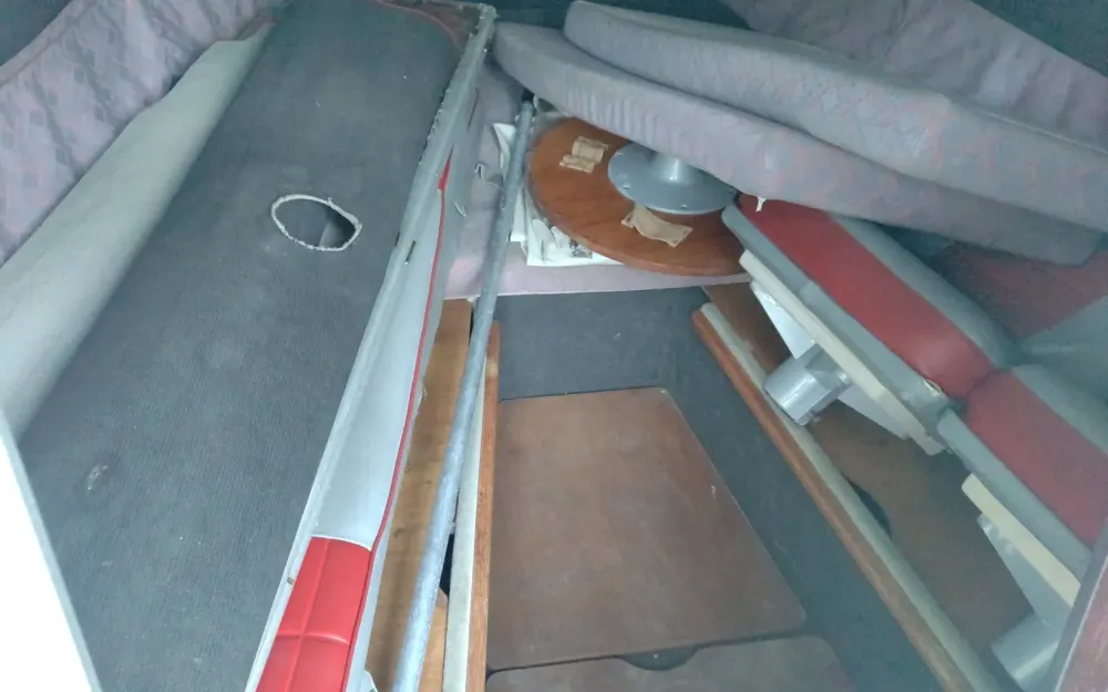 slider 4 Jeanneau Leader 550 Performance