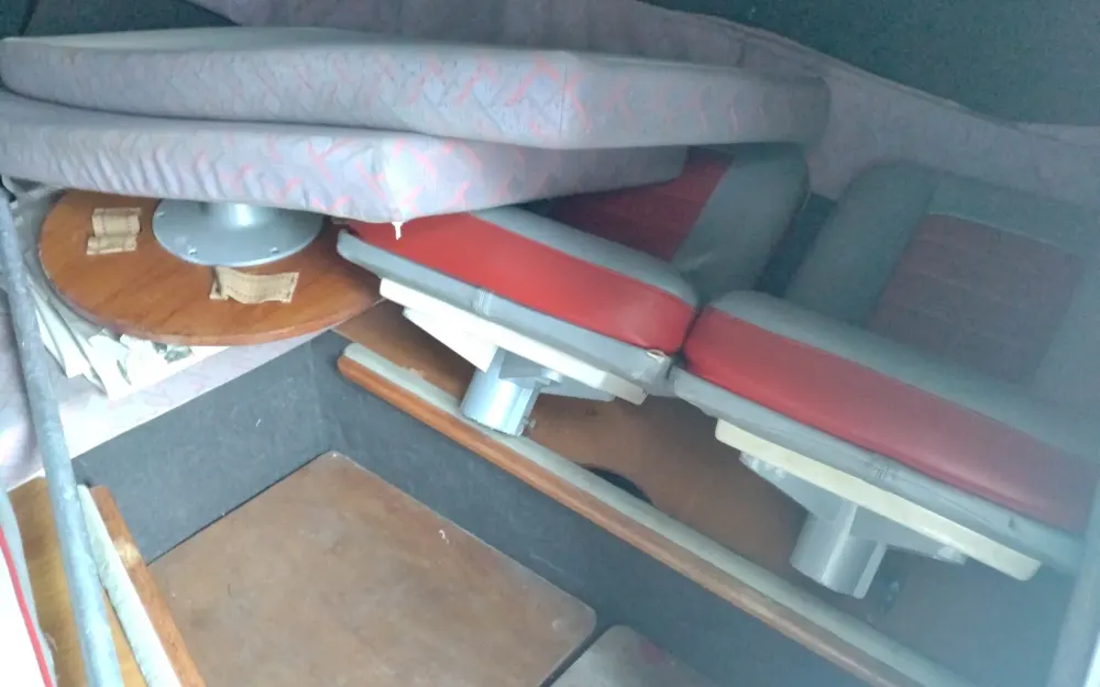 slider 5 Jeanneau Leader 550 Performance