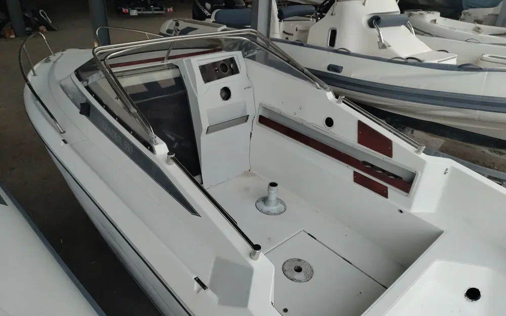 slider 3 Jeanneau Leader 550