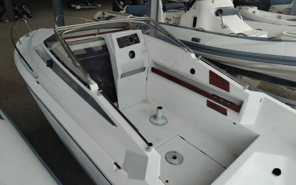 slider 3 Jeanneau Leader 550 Performance