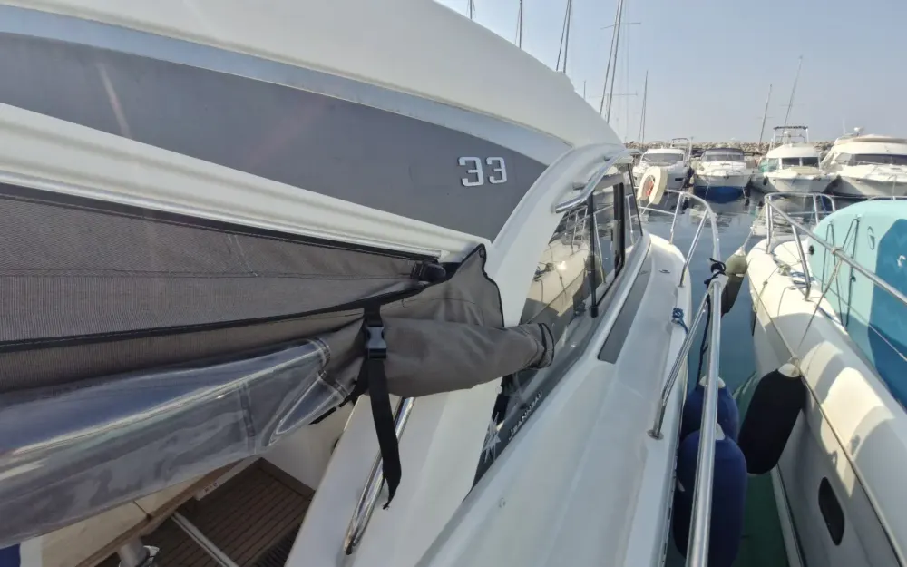 slider 20 Jeanneau Leader 33
