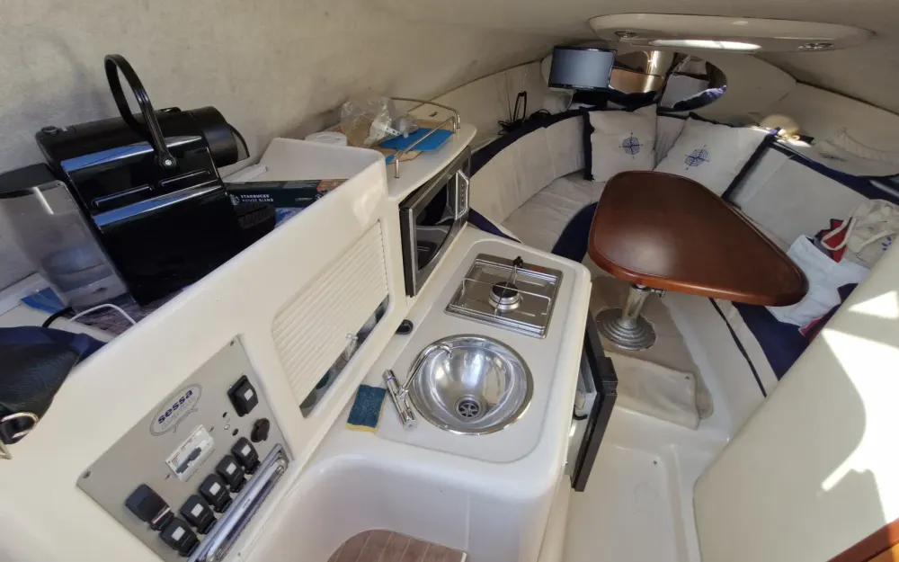 slider 6 Sessa Marine Oyster 25