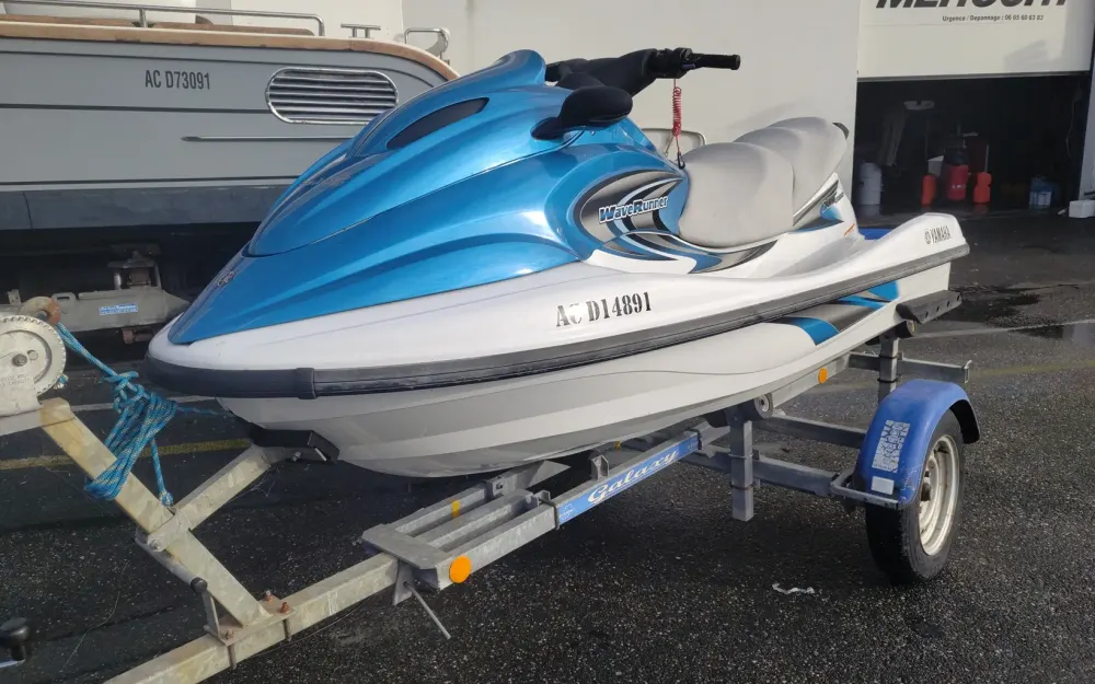 slider 3 Yamaha XLT 800