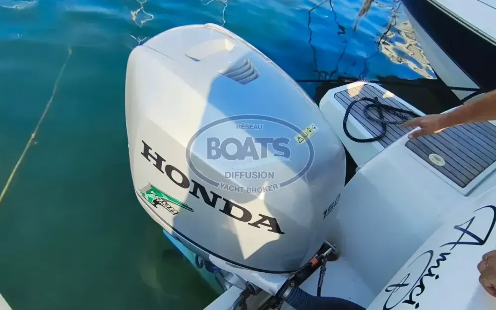 slider 11 Jeanneau Merry Fisher 755