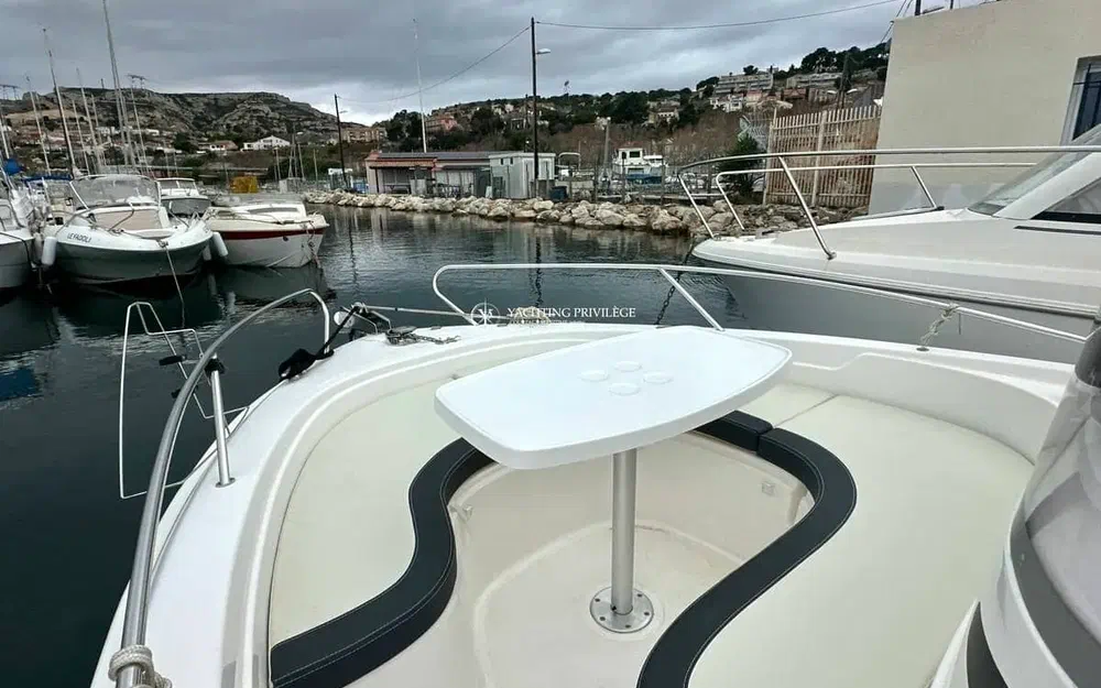 slider 3 B2 Marine 652