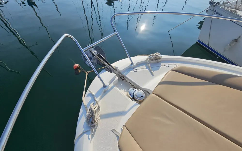 slider 24 Jeanneau Leader 8