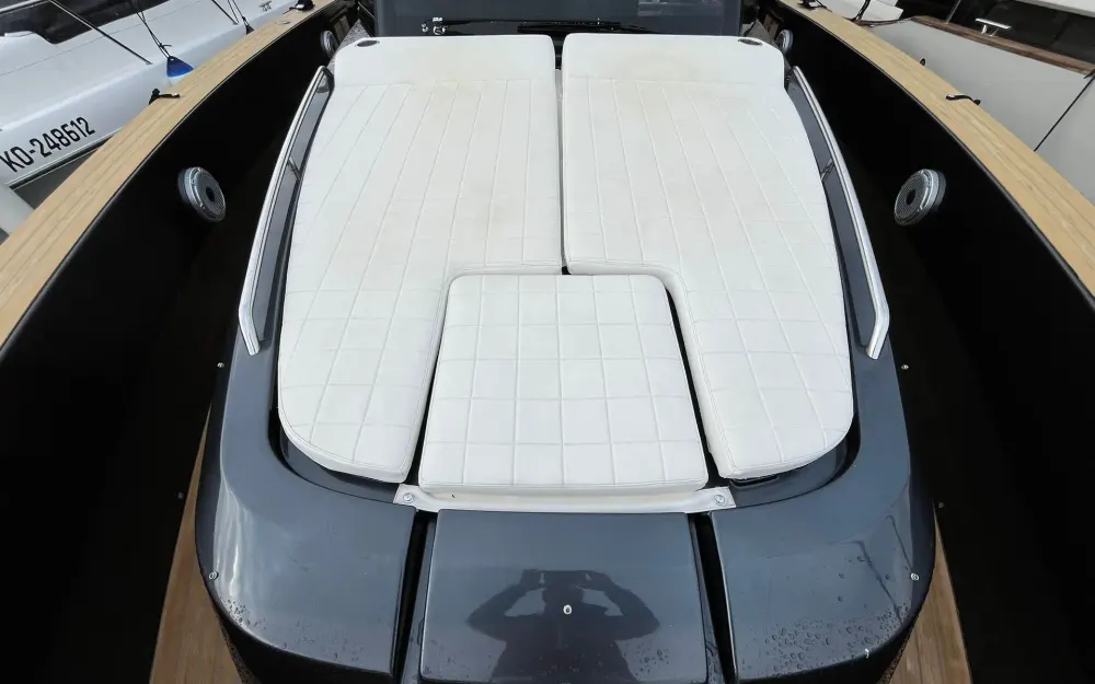 slider 13 Pardo Yachts Pardo 43