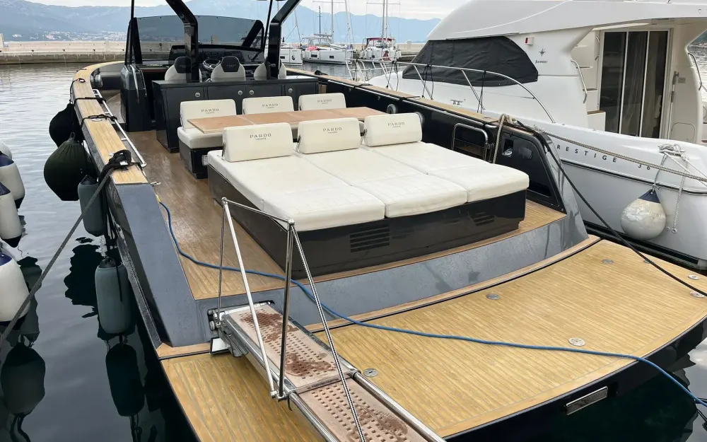 slider 8 Pardo Yachts Pardo 43
