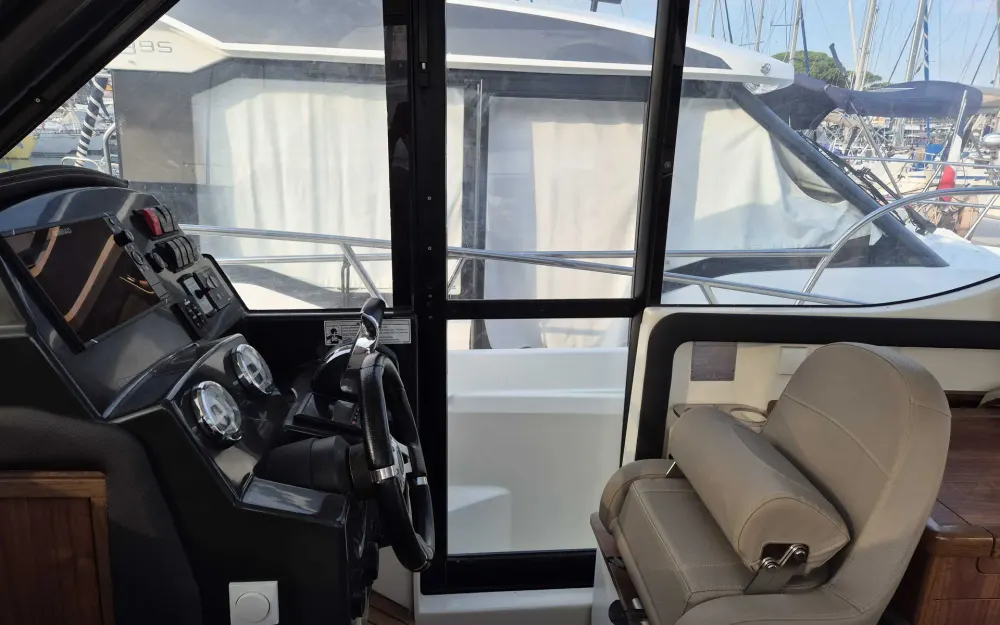 slider 3 Quicksilver Activ 855 Cruiser