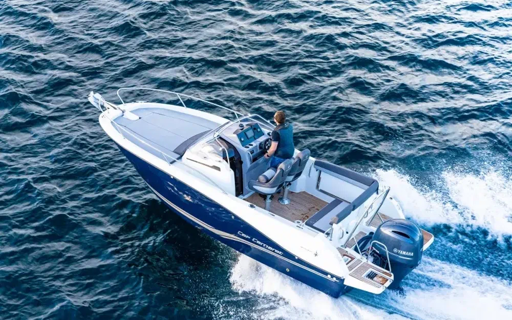 slider 1 Jeanneau Cap Camarat 6.5 WA