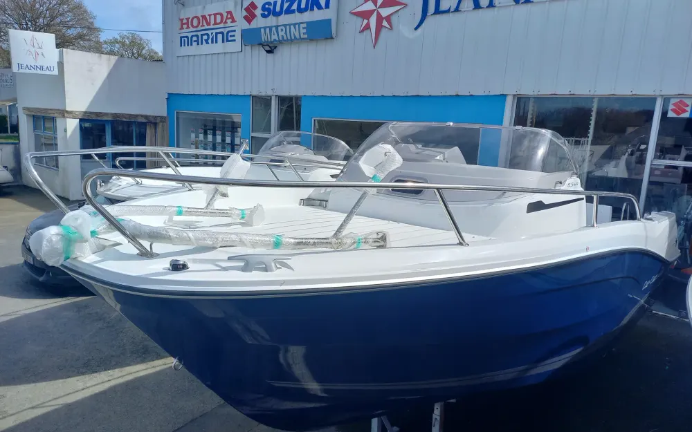 slider 4 Jeanneau Cap Camarat 6.5 WA Serie 3