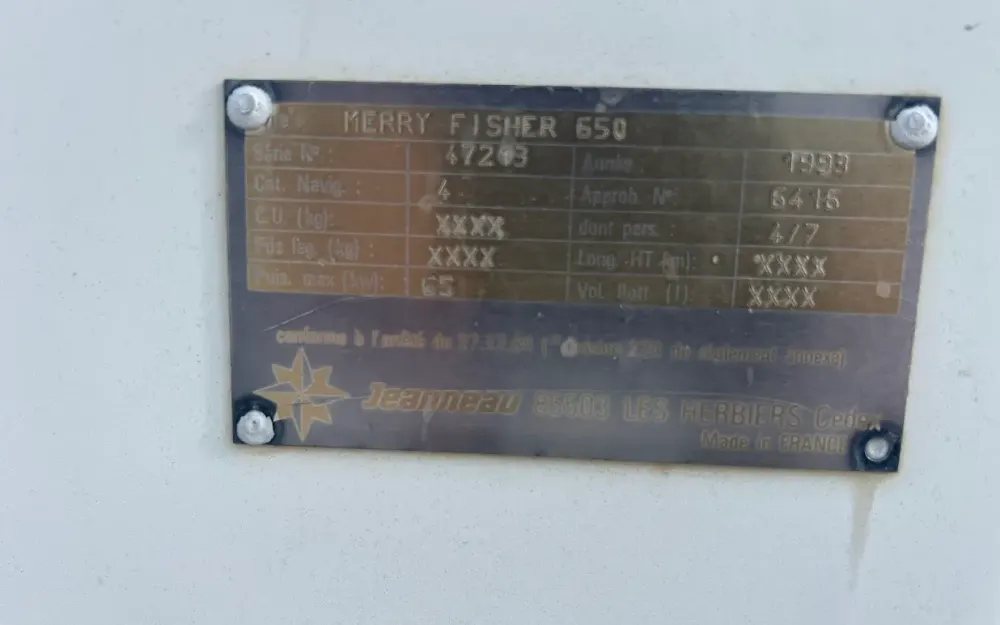 slider 13 Jeanneau Merry Fisher 650