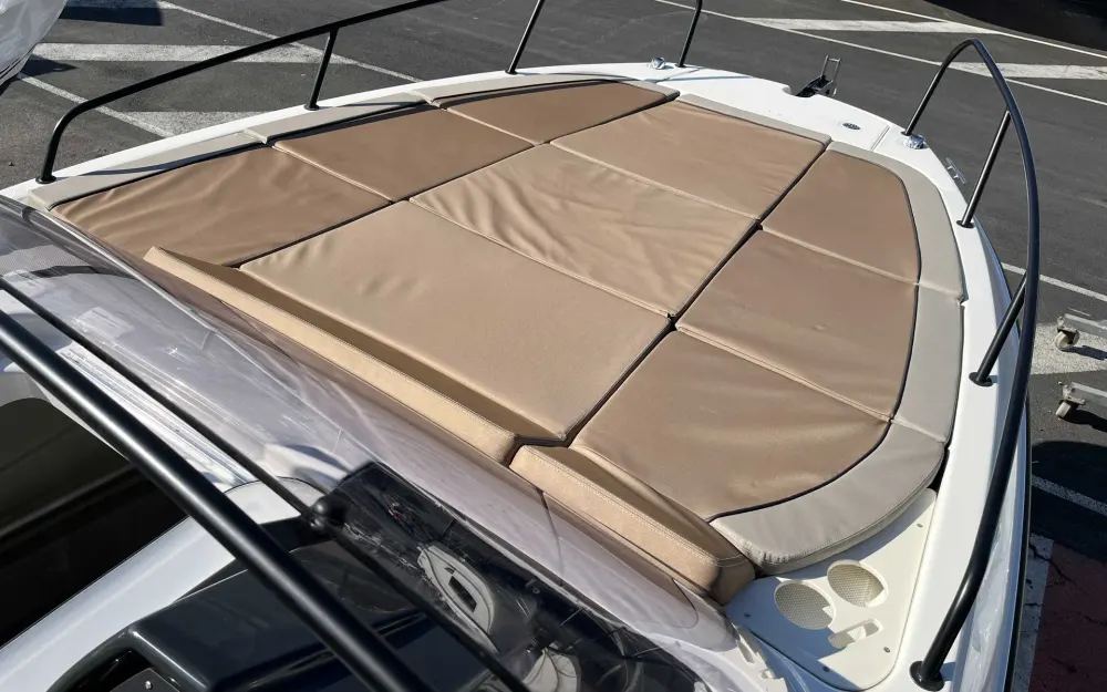 slider 1 Quicksilver Activ 755 Sundeck