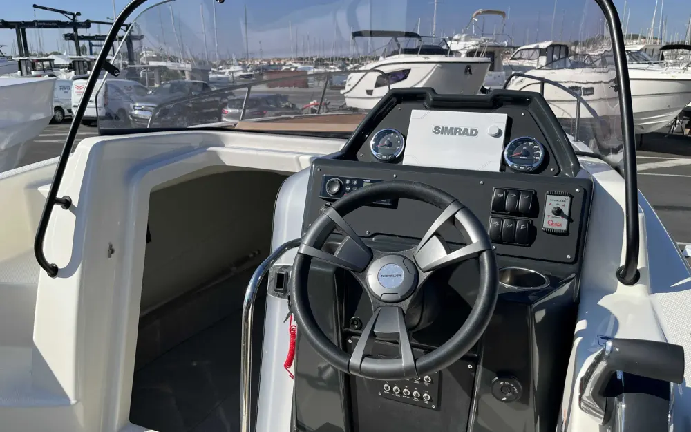 slider 2 Quicksilver Activ 755 Sundeck