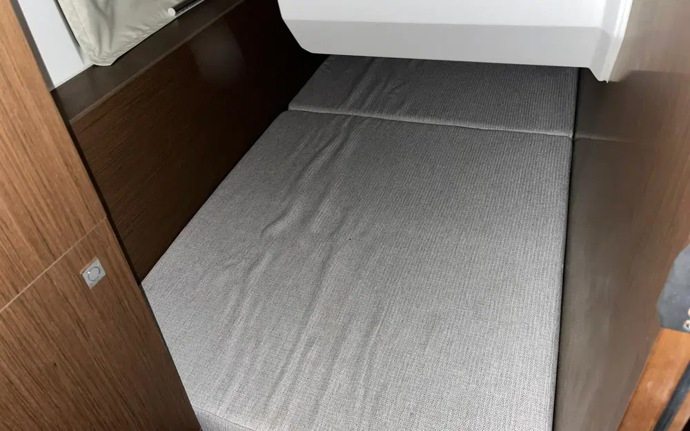 slider 9 Jeanneau Merry Fisher 1095