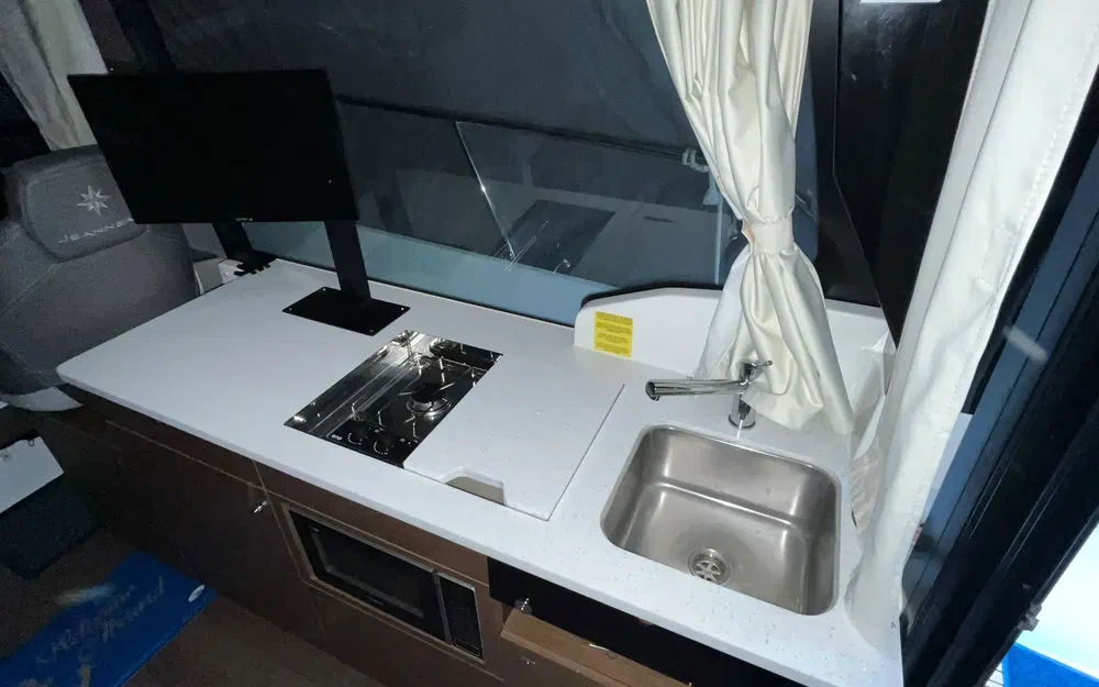 slider 6 Jeanneau Merry Fisher 1095