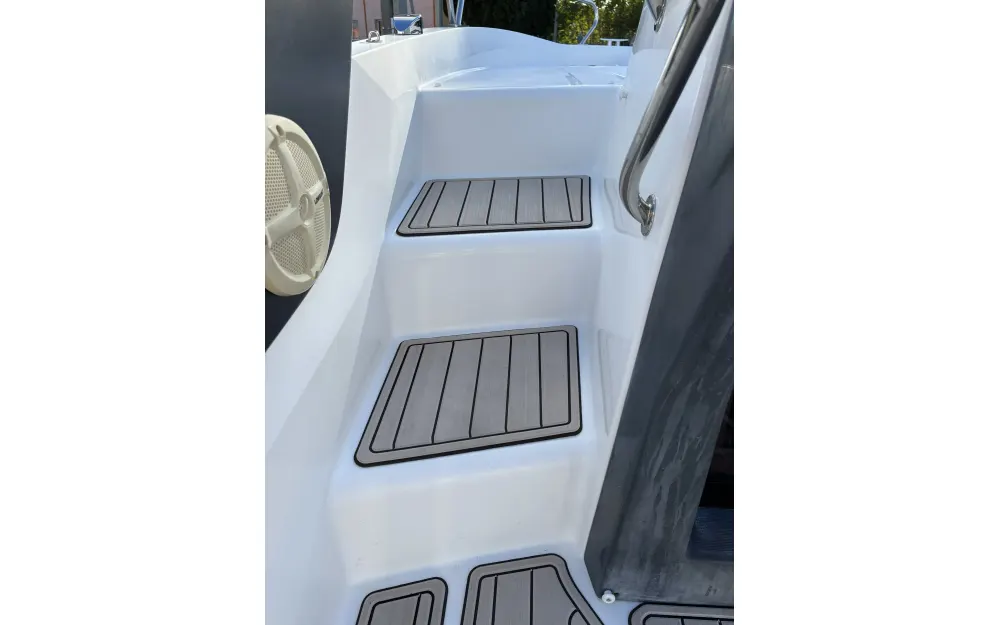 slider 15 Beneteau Flyer 6.6 SUNdeck