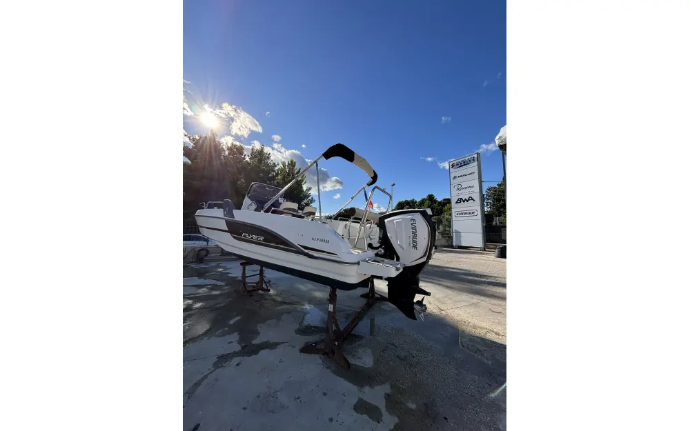 slider 2 Beneteau Flyer 6.6 SUNdeck